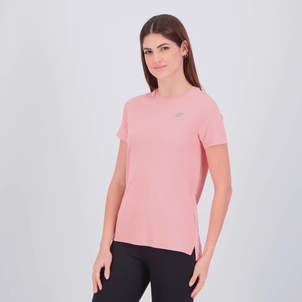Imagem 3 do produto Camiseta New Balance Sport Essentials Feminina