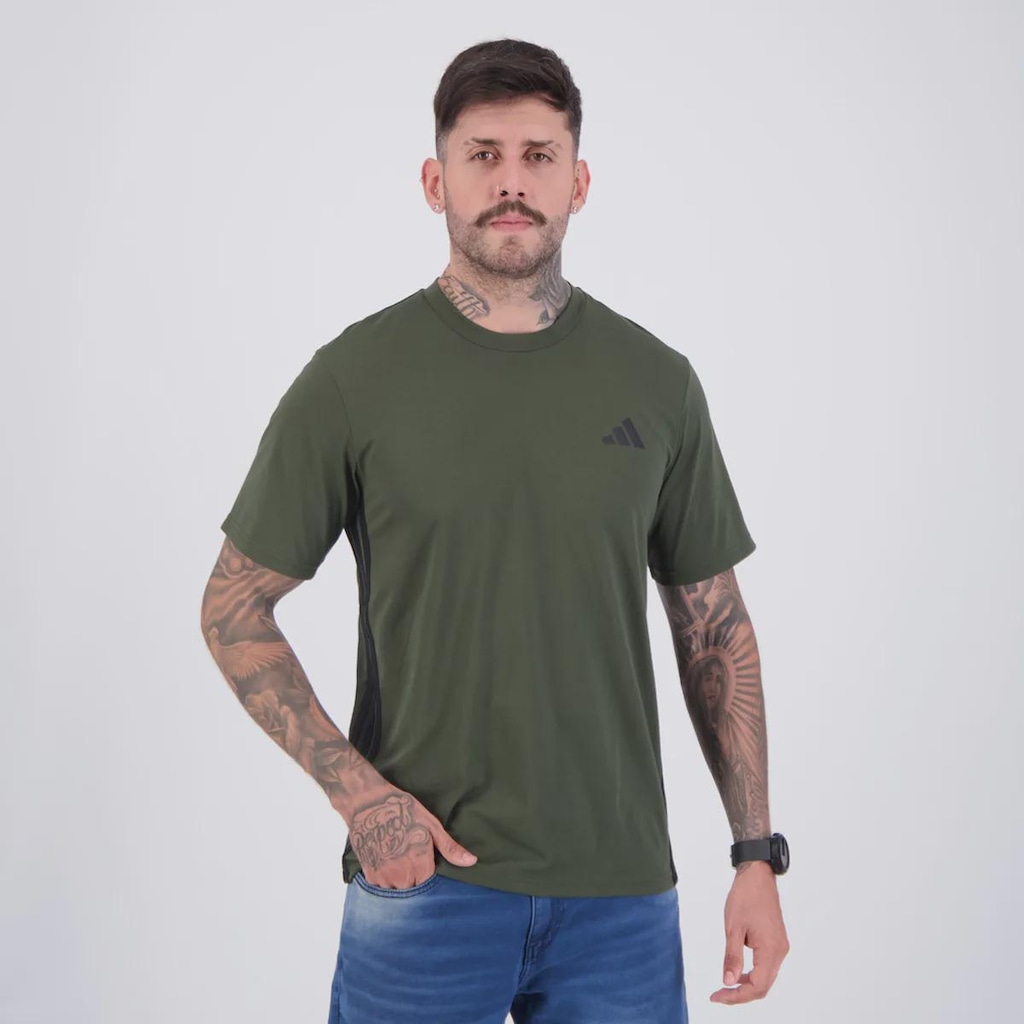 Imagem 2 do produto Camiseta adidas TR Essentials 3S Masculina