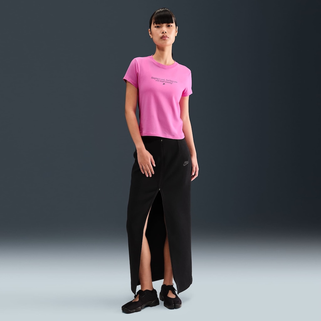 Imagem 4 do produto Camiseta Nike Sportswear Chill Feminina