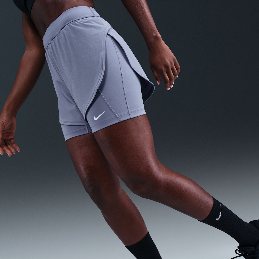 Imagem 4 do produto Shorts Dri-FIT Nike Universa 2IN1 Feminino