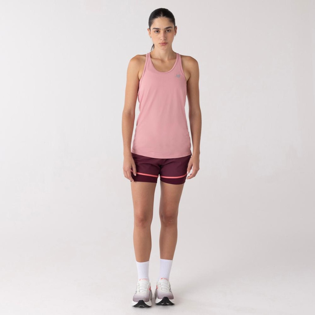 Imagem 4 do produto Camiseta Regata New Balance Sport Essentials Feminina