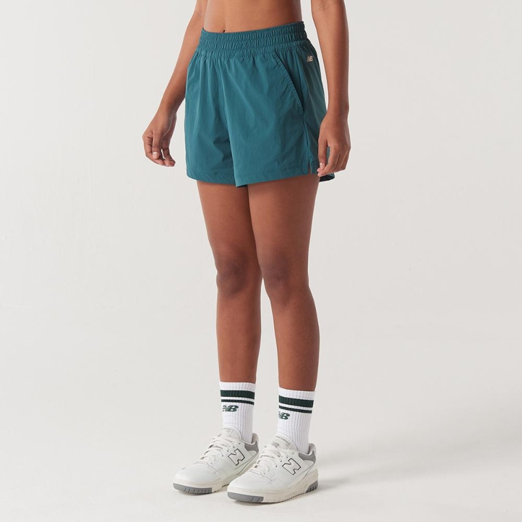 Imagem 2 do produto Short New Balance Trend Small Logo Feminino