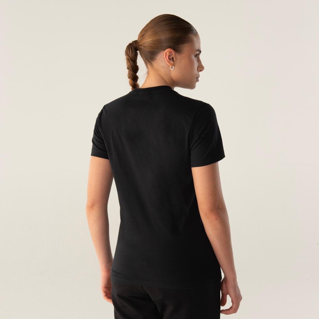 Imagem 2 do produto Camiseta Fila Regular Basic Outline Feminina