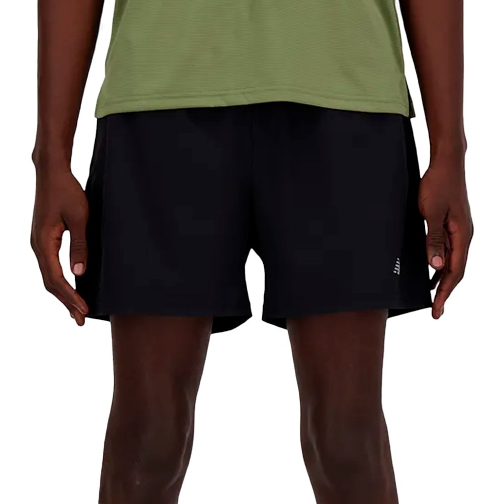 Imagem 2 do produto Shorts New Balance 2 em 1 Sport Essentials 5 Masculino