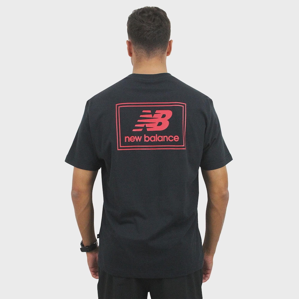 Imagem 2 do produto Camiseta New Balance Woven Label Black Masculina