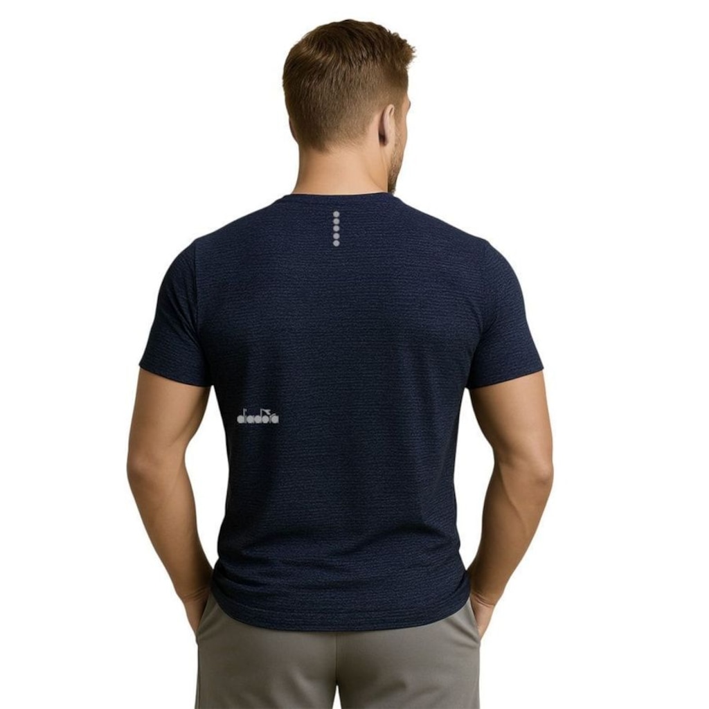 Imagem 2 do produto Camiseta Diadora Small Logo EXC Masculina