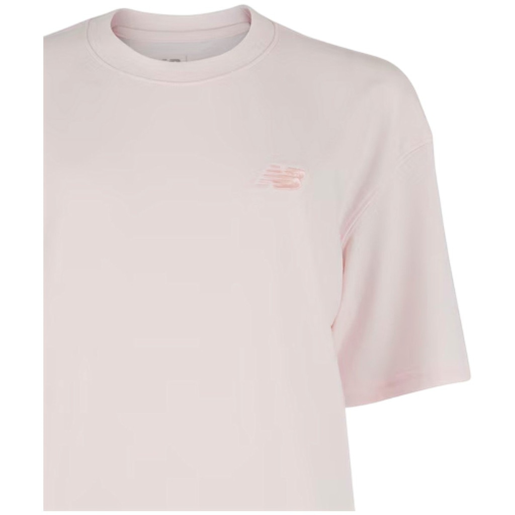 Imagem 3 do produto Camiseta New Balance Oversized Small Logo Feminina