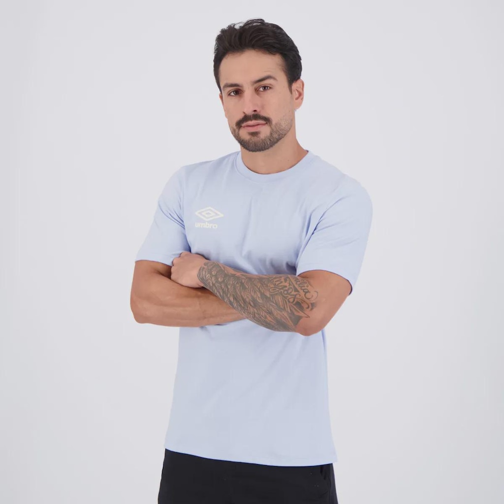 Imagem 3 do produto Camiseta Umbro Essential Masculina