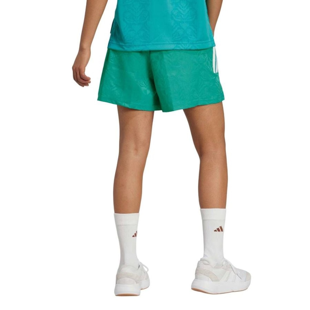 Imagem 3 do produto Shorts adidas Tiro Q3 Feminino