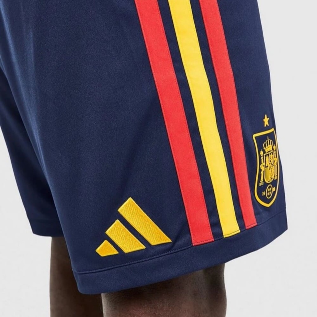 Imagem 3 do produto Shorts Espanha I adidas 2026 Masculino