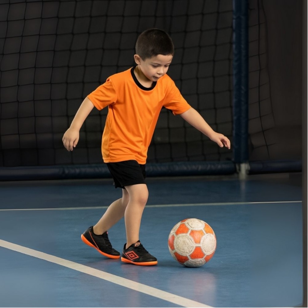 Imagem 2 do produto Chuteira De Futsal Umbro Adamant Top Speed Jr - Infantil