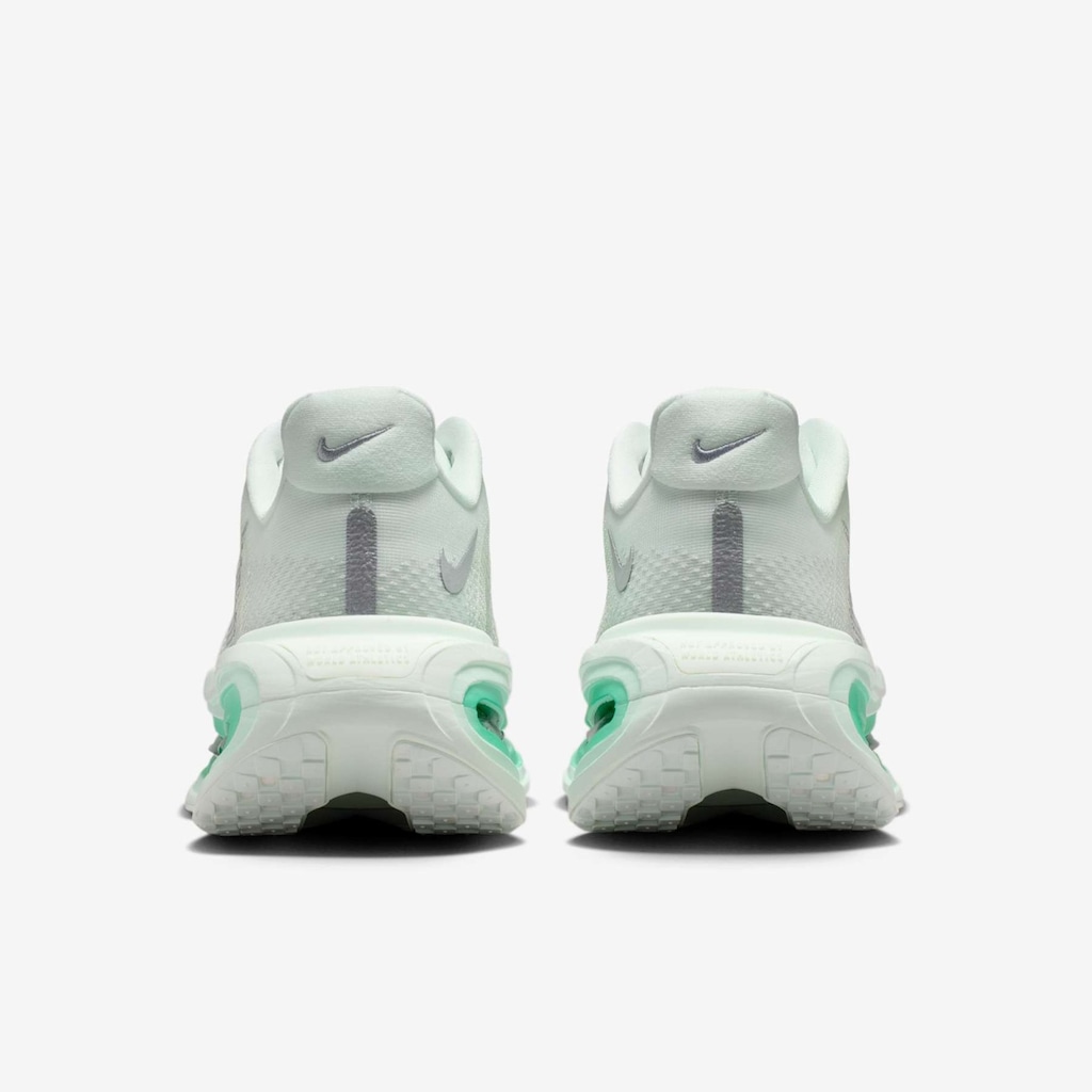 Imagem 5 do produto Tênis Feminino Nike Vomero Premium