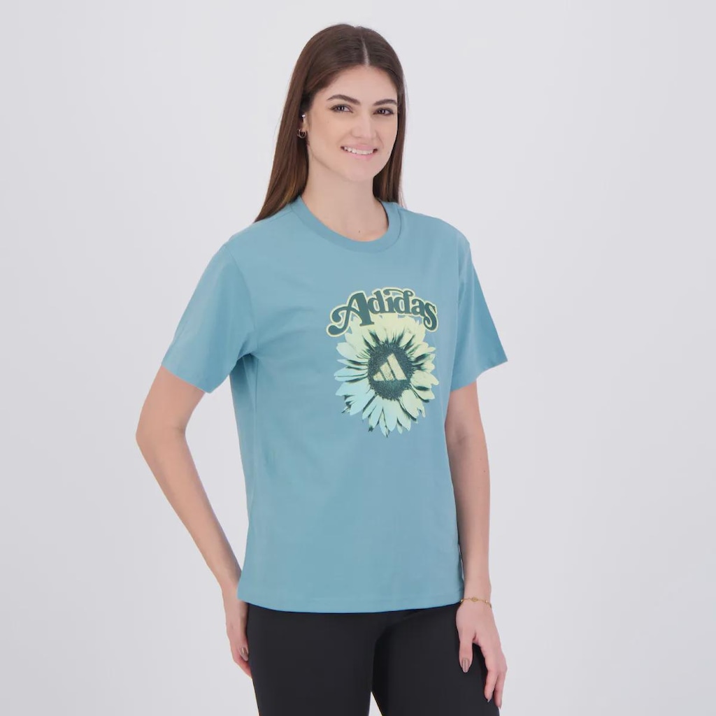 Imagem 2 do produto Camiseta adidas Floral Feminina