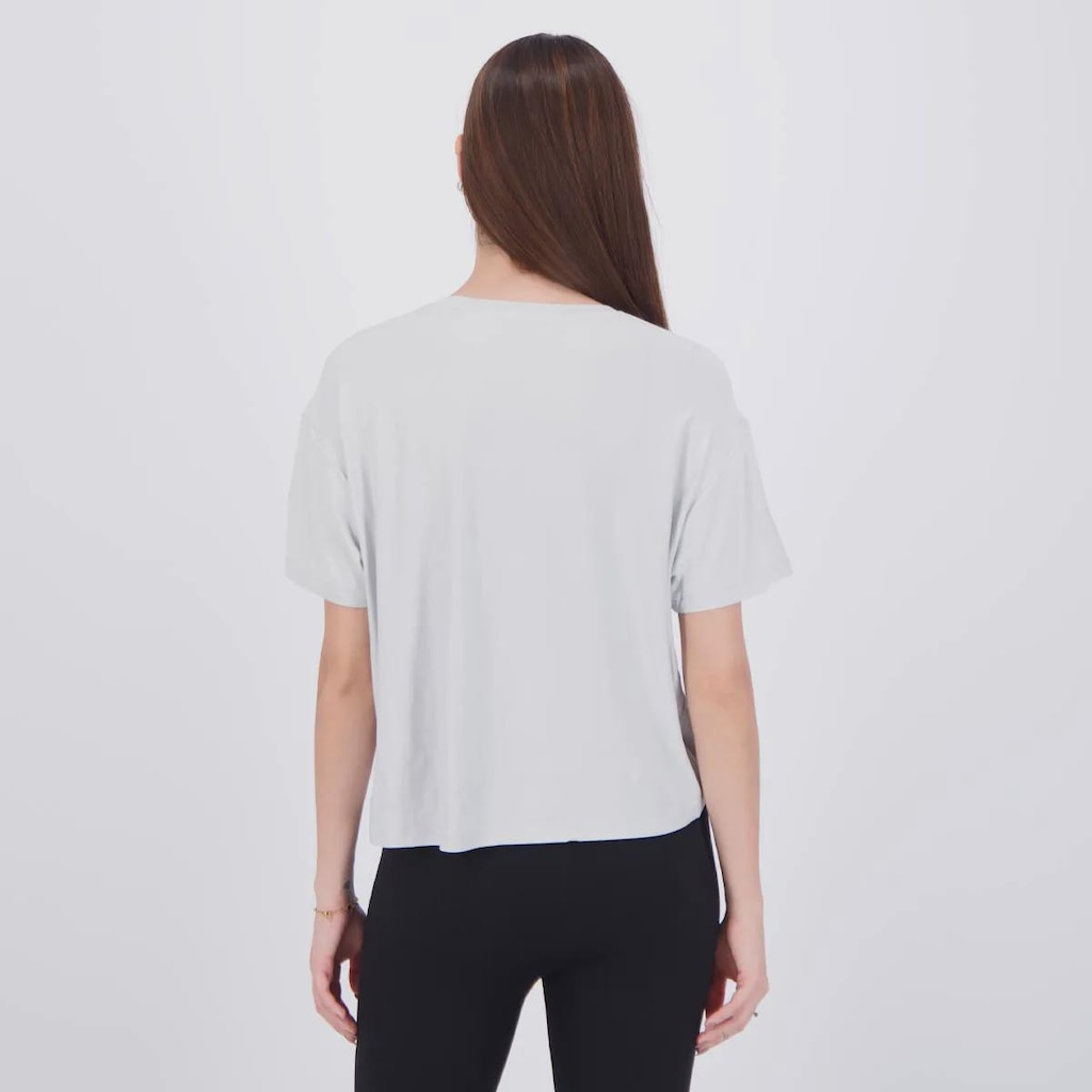 Imagem 4 do produto Camiseta Cropped New Balance Drapey Feminina