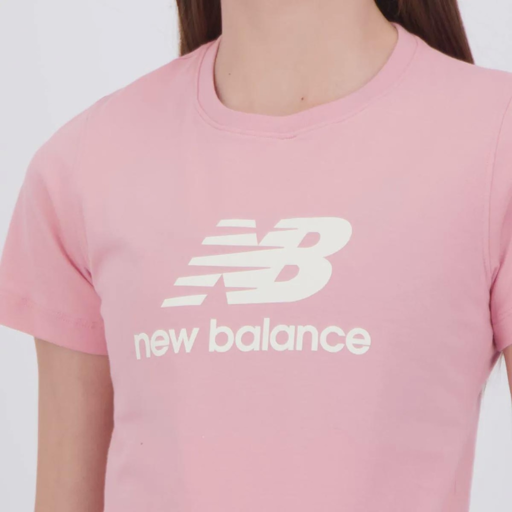Imagem 5 do produto Camiseta New Balance Essentials Logo Feminina