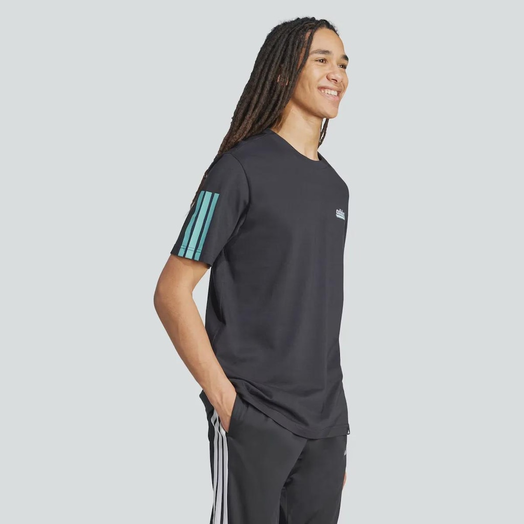 Imagem 2 do produto Camiseta adidas Color Script Masculina