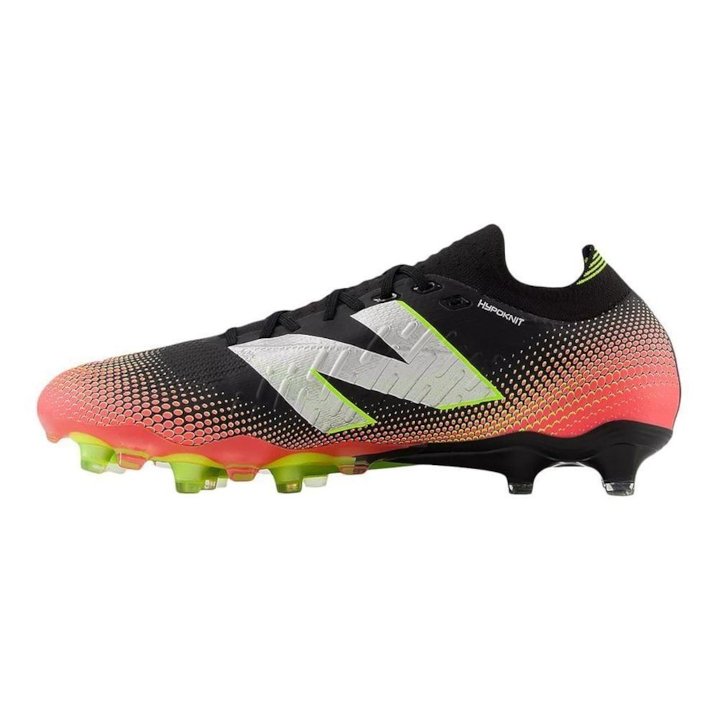 Imagem 2 do produto Chuteira De Campo New Balance Tekela Pro Low Laced FG V4+ Adulto