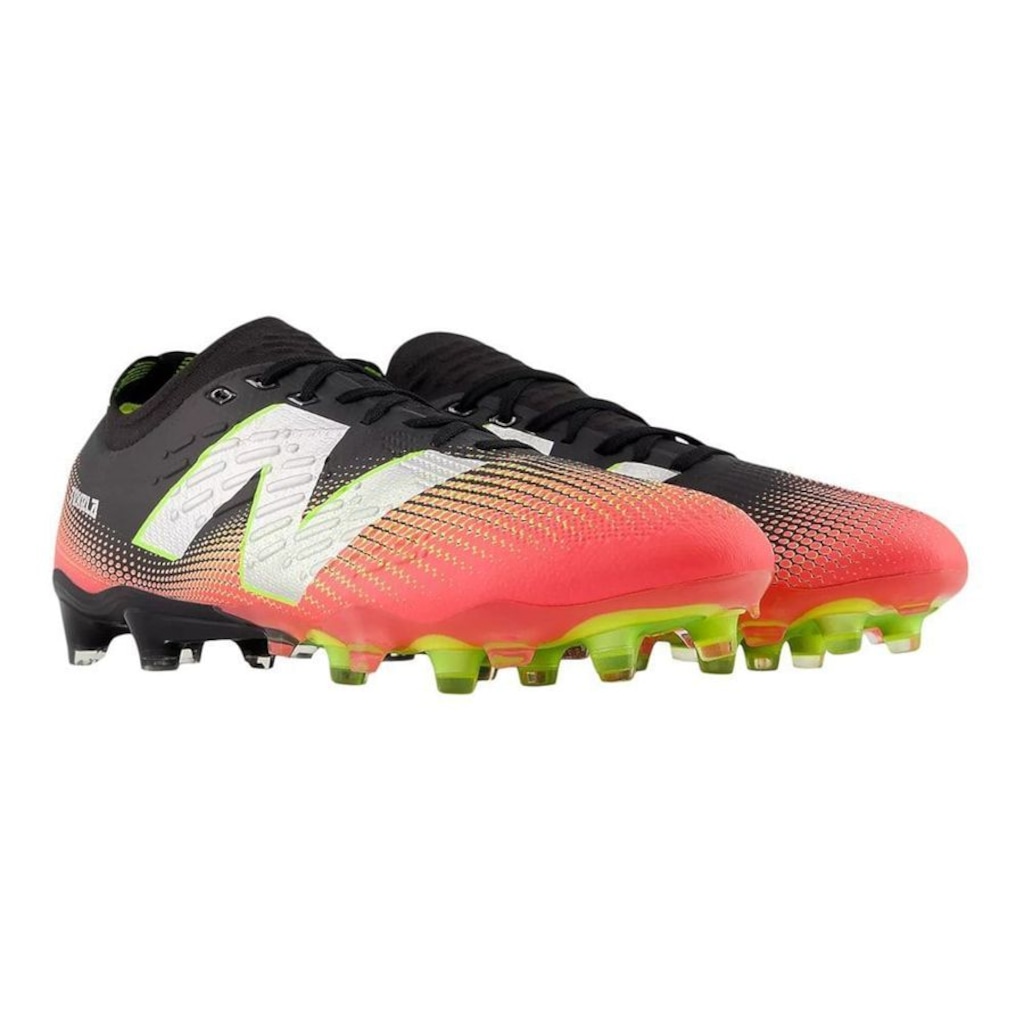 Imagem 3 do produto Chuteira De Campo New Balance Tekela Pro Low Laced FG V4+ Adulto