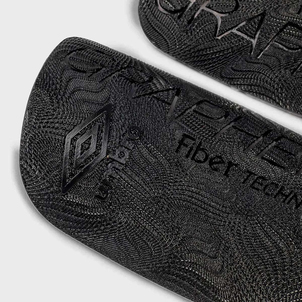 Imagem 4 do produto Caneleira Umbro Graph Pro