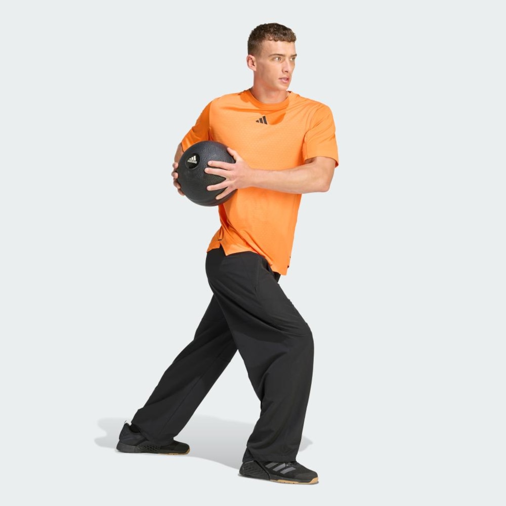 Imagem 4 do produto Camiseta adidas D4T PrimeLift 3-Stripes Masculina