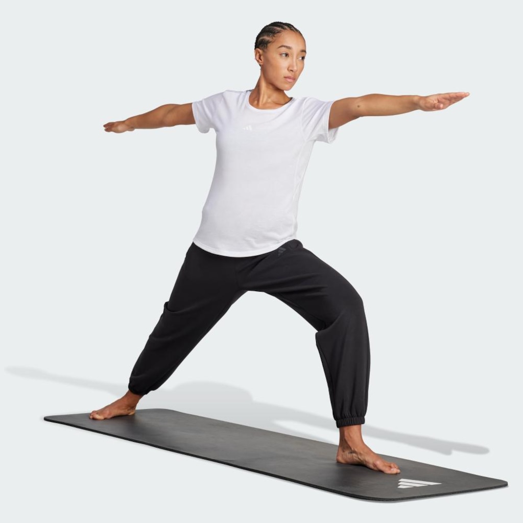 Imagem 4 do produto Camiseta adidas Yoga Essentials Feminino