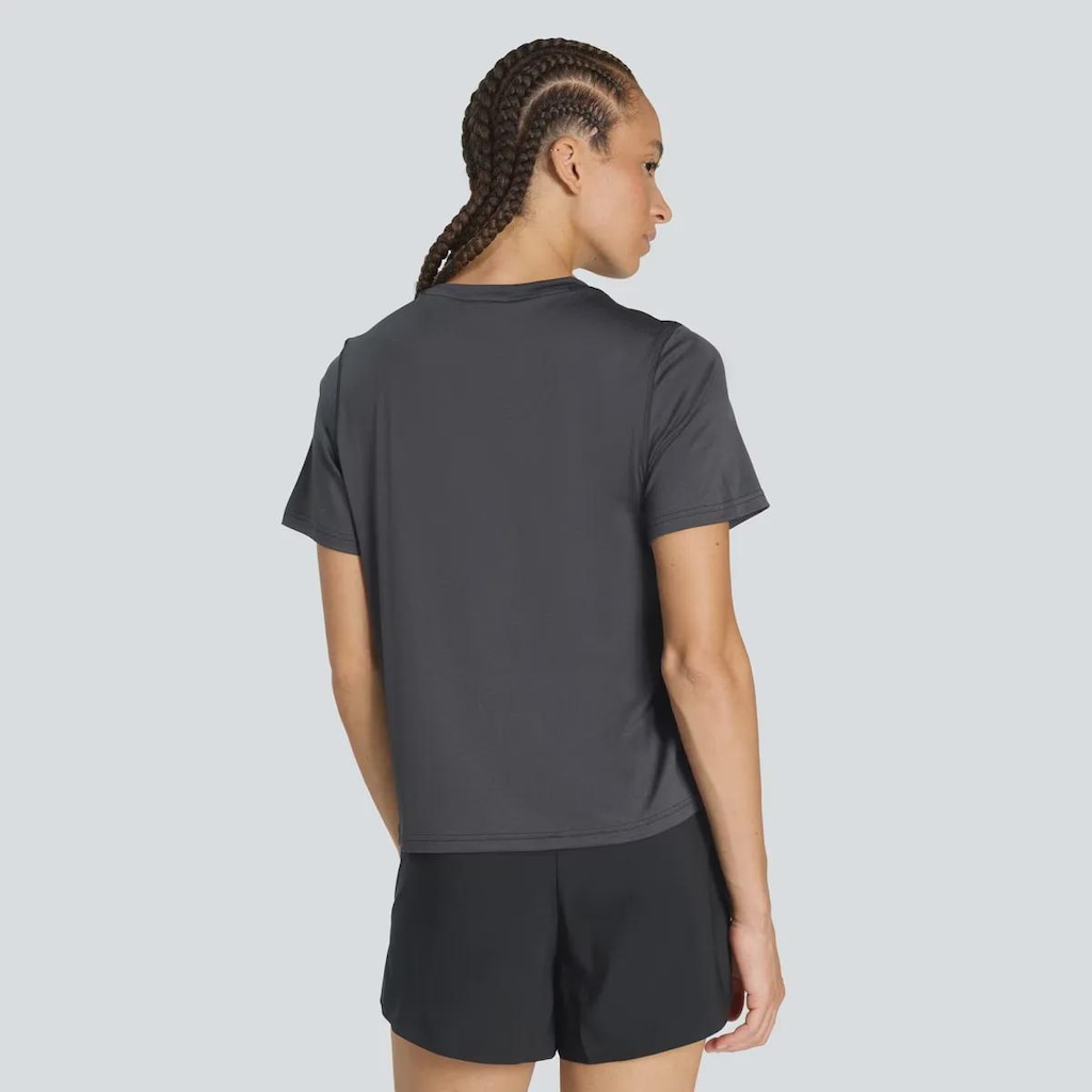 Imagem 2 do produto Camiseta adidas WE Min Crew Feminina