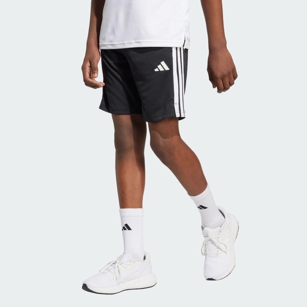 Imagem 4 do produto Shorts adidas Train Essentials 3 Listras Infantil