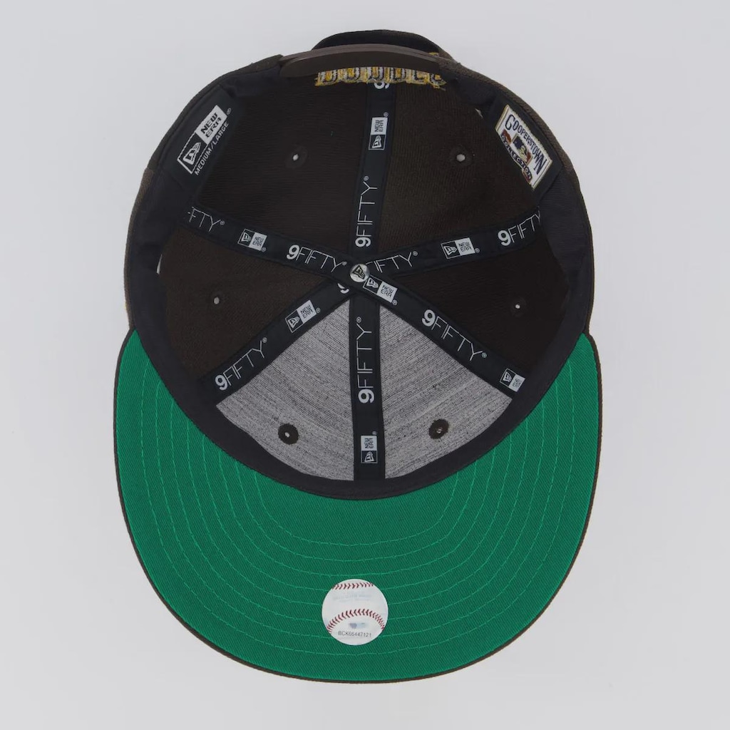 Imagem 4 do produto Boné New Era MLB San Diego Padres 950SB Unissex
