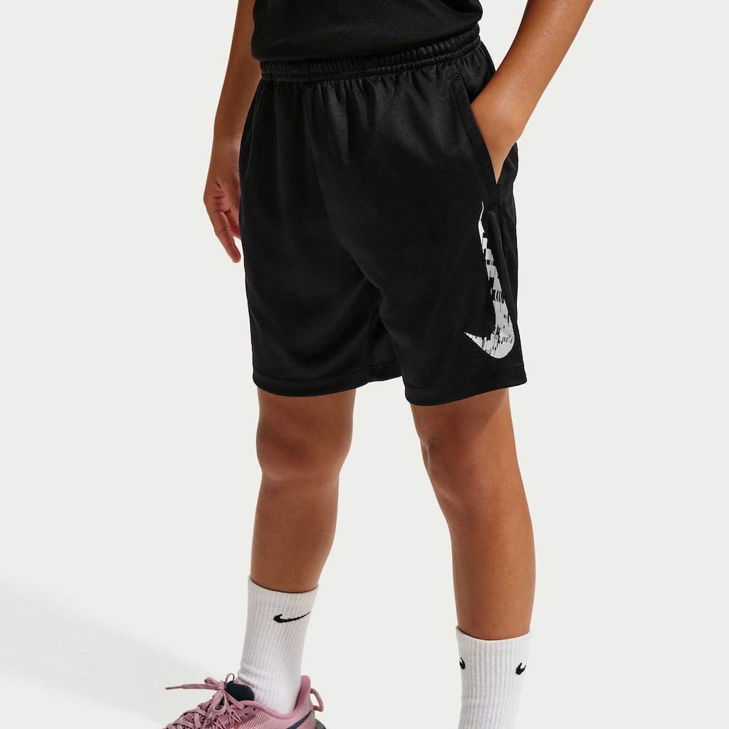 Imagem 2 do produto Shorts Dri-FIT Trophy 23 Infantil