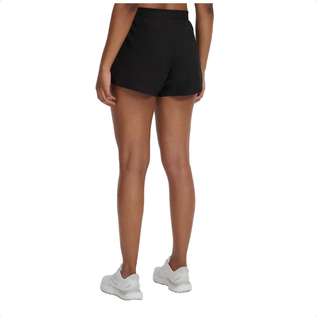 Imagem 2 do produto Bermuda New Balance Sport Essentials Run Feminino