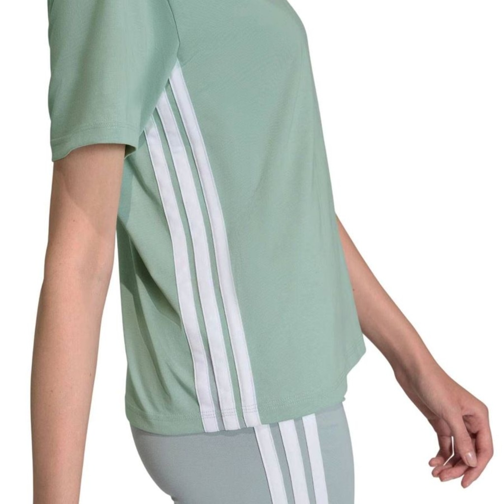 Imagem 3 do produto Camiseta Adidas 3 Stripes Feminina