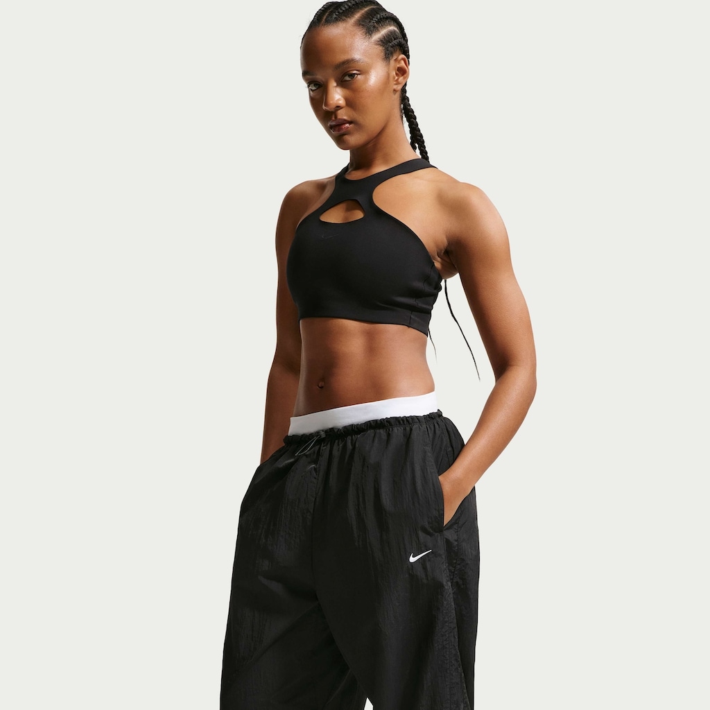 Imagem 4 do produto Calça Nike Sportswear Parachute Feminina