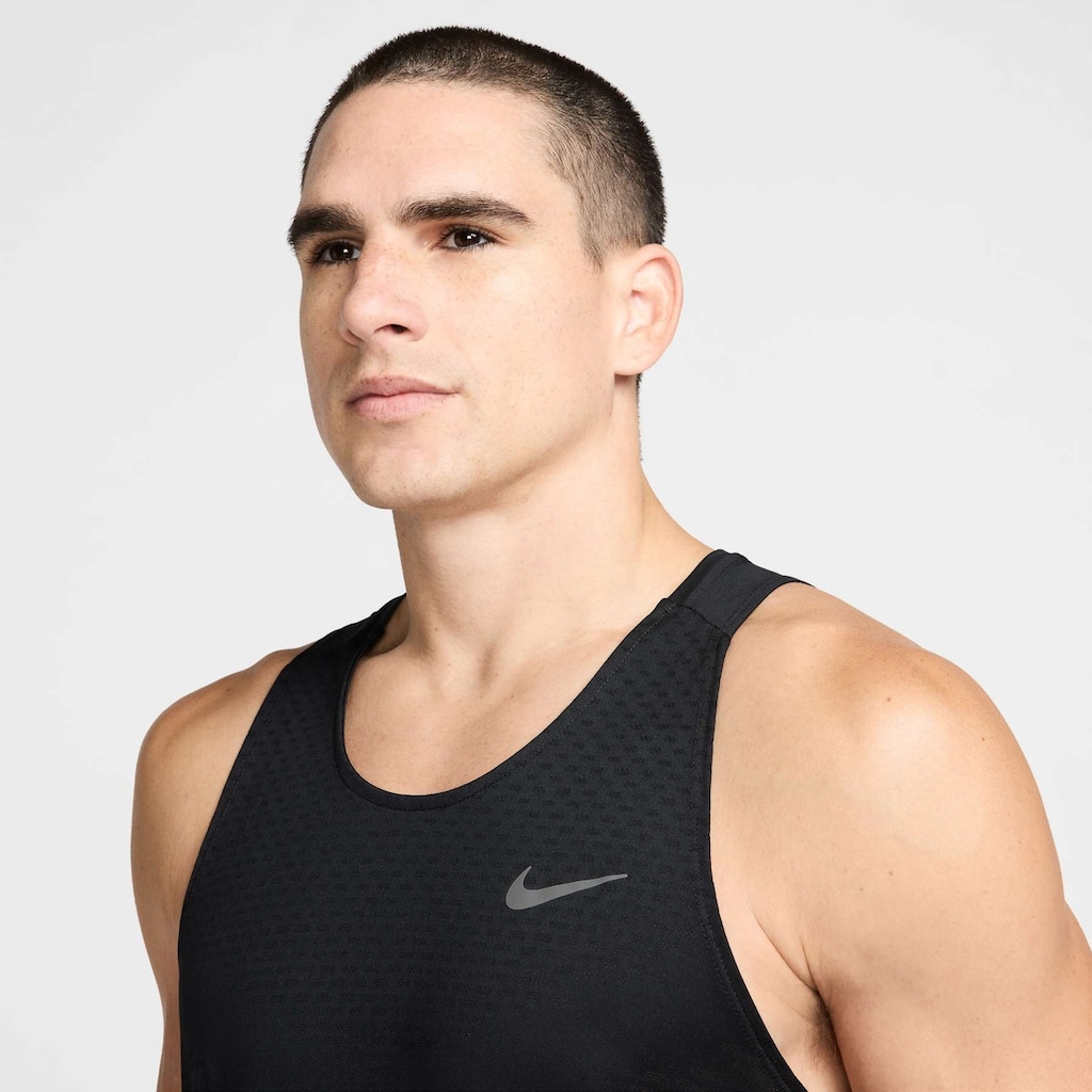 Imagem 3 do produto Regata Dri-FIT Nike ADV AeroSwift Masculina