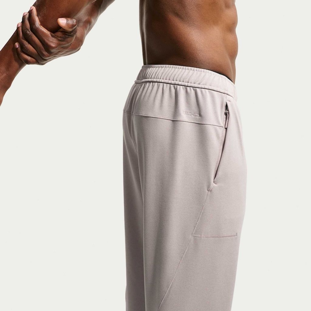 Imagem 2 do produto Calça Dri-FIT Nike UV Primary Masculina