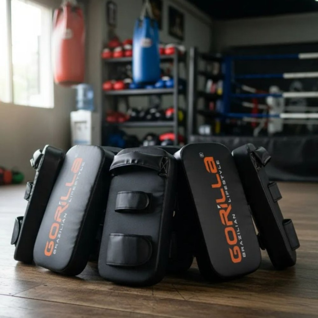 Imagem 5 do produto Kit 10 Aparadores de Chute Gorilla Profissional para Artes Marciais