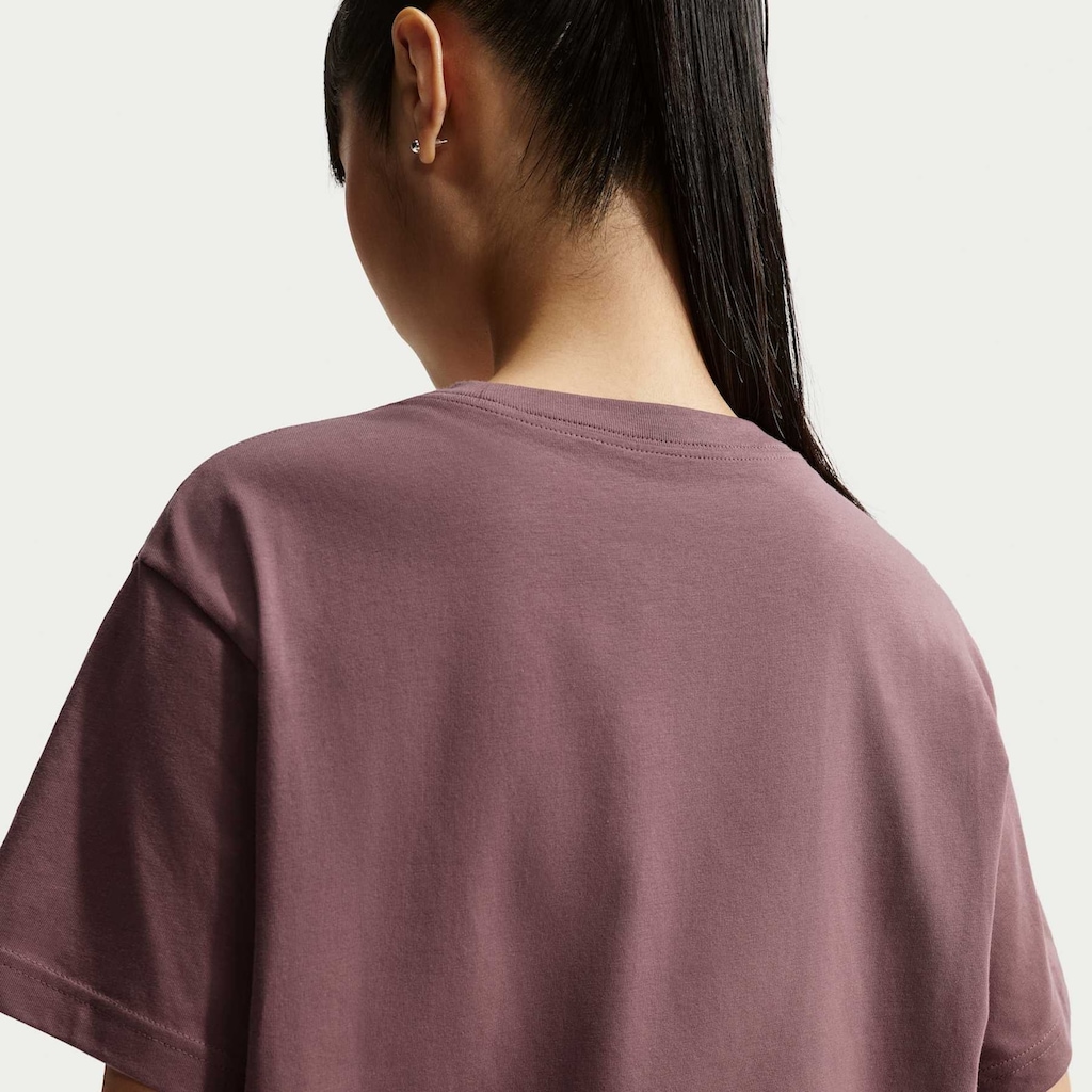 Imagem 2 do produto Camiseta Nike Sportswear Classic Feminina
