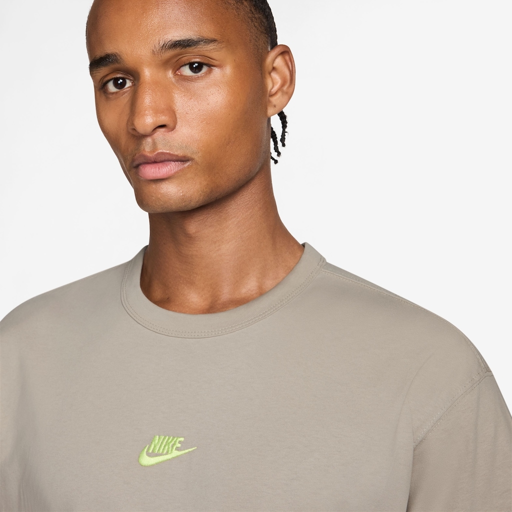 Imagem 2 do produto Camiseta Nike Sportswear Premium Essentials Masculina