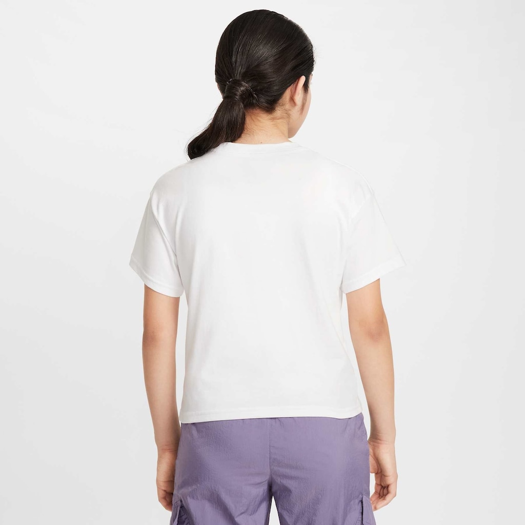 Imagem 2 do produto Camiseta Nike Sportswear Essentials Infantil