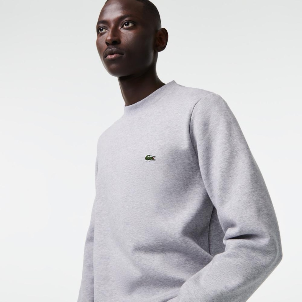 Imagem 4 do produto Blusão Moletom Essentials Lacoste Masculino – Conforto e Corte Clássico
