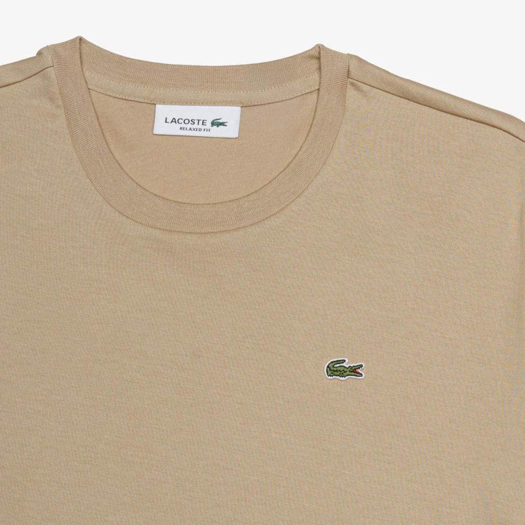 Imagem 2 do produto Camiseta de Algodão com Caimento Relaxado Lacoste Feminina