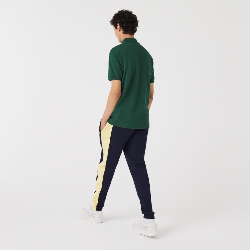 Imagem 3 do produto Camiseta Polo Lacoste Original L.12.12 – Modelagem Clássica e Respirável