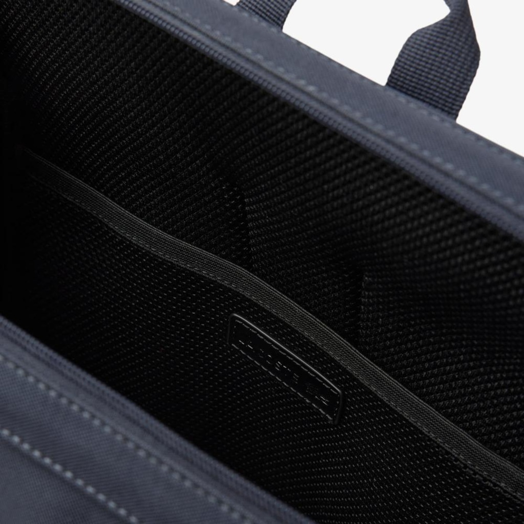 Imagem 4 do produto Mochila Masculina Lacoste Neocroc – Formato Retangular em Lona Premium