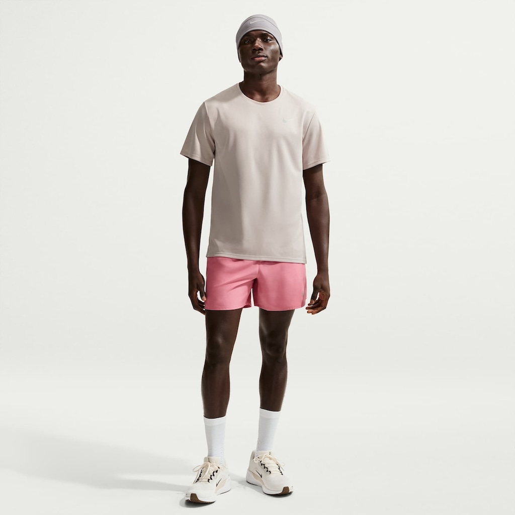 Imagem 4 do produto Camiseta Nike Dri-FIT UV Miler - Masculina