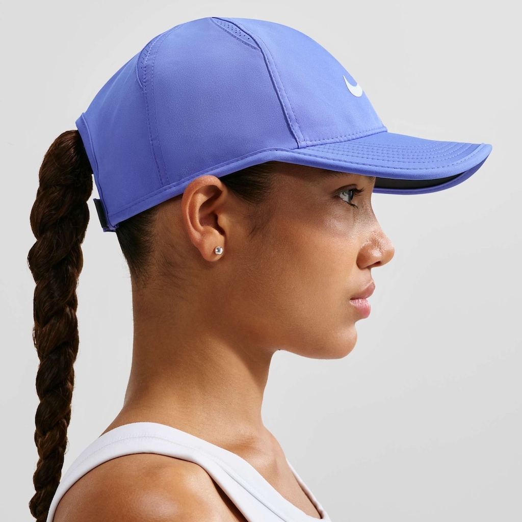 Imagem 4 do produto Boné Nike Dri-FIT Club Unissex
