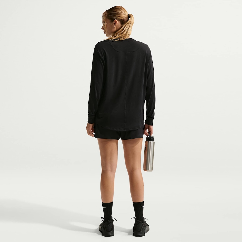 Imagem 5 do produto Shorts Nike One Feminino