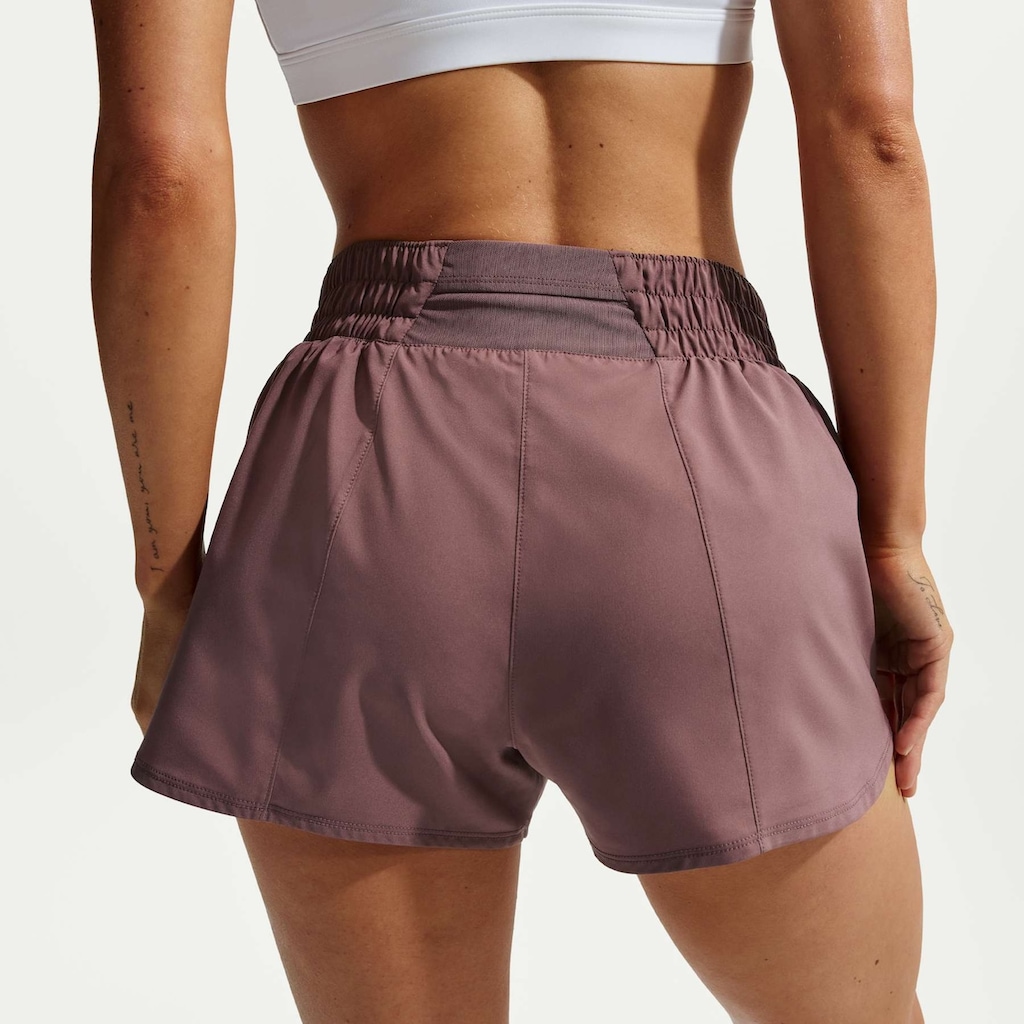 Imagem 3 do produto Shorts Nike One Feminino