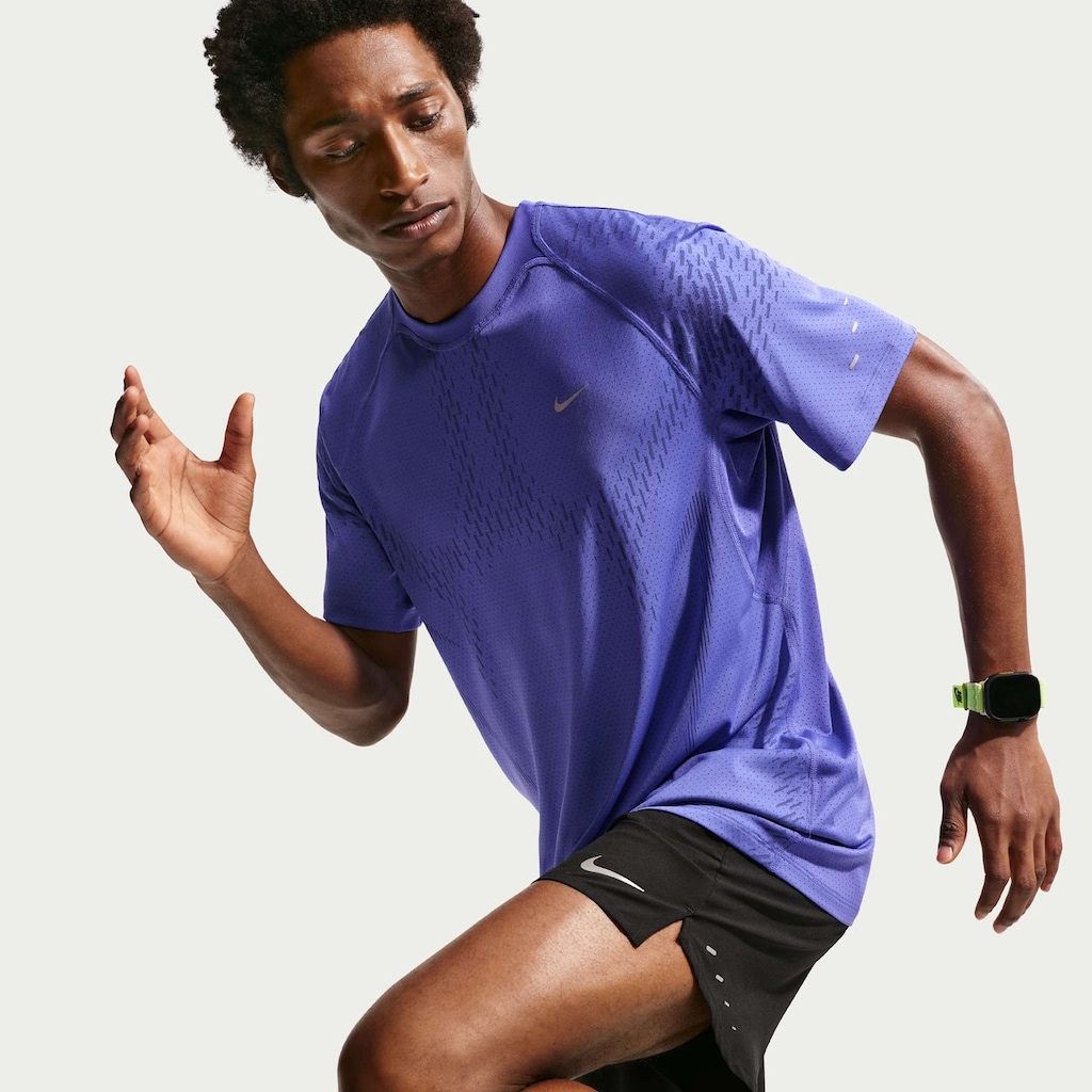 Imagem 3 do produto Camiseta Dri-Fit Nike Stride ADV Masculina