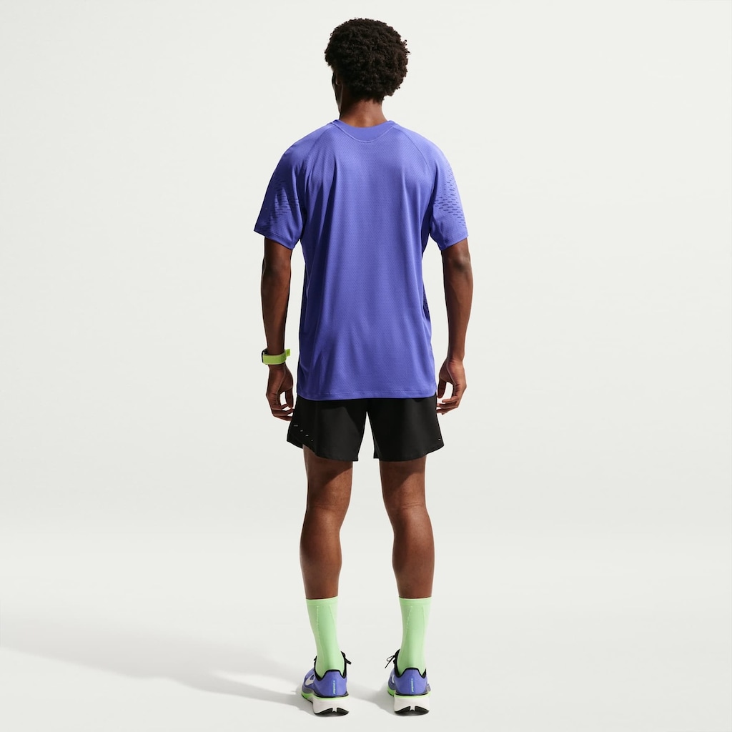 Imagem 5 do produto Camiseta Dri-Fit Nike Stride ADV Masculina