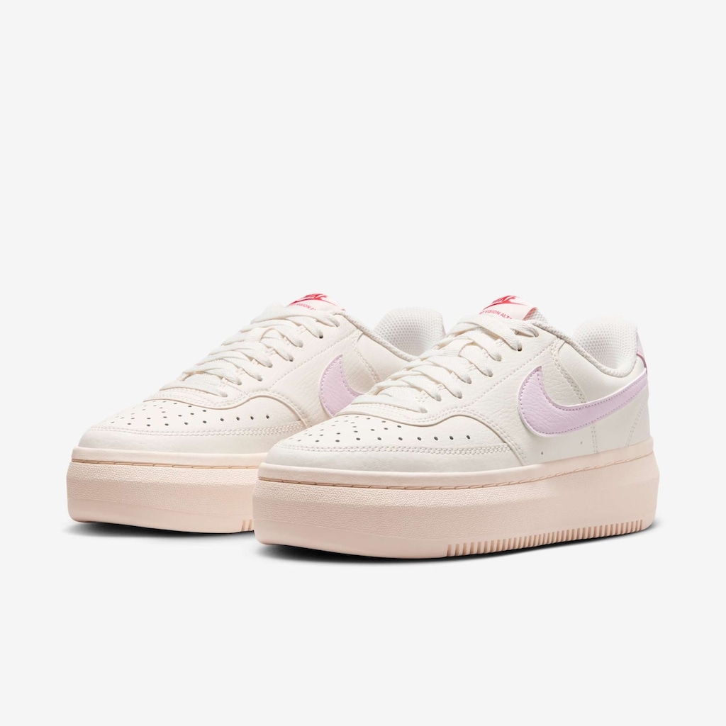 Imagem 2 do produto Tênis Feminino Nike Court Vision Alta