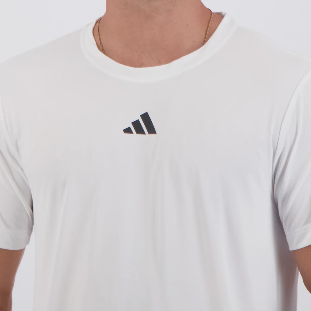 Imagem 5 do produto Camiseta adidas Own The Run Base Basic Masculina